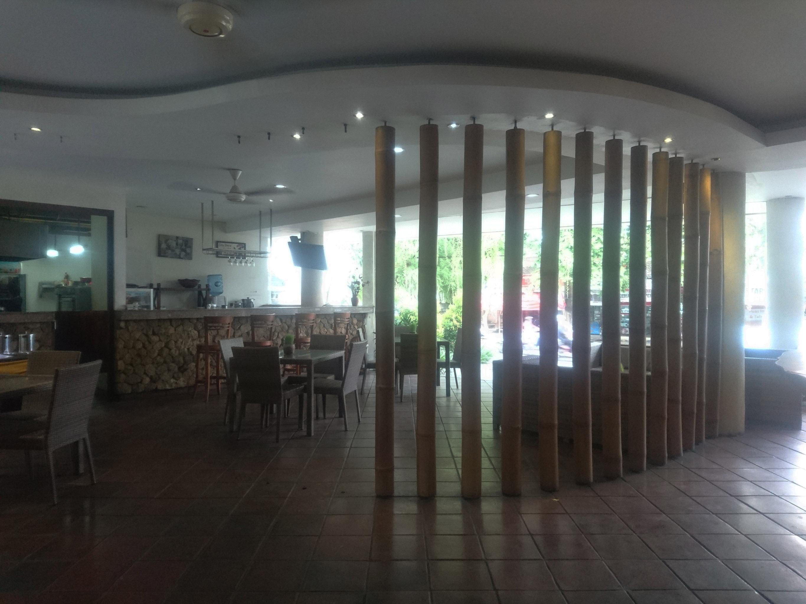Suris Boutique Hotel Kuta  Exterior photo